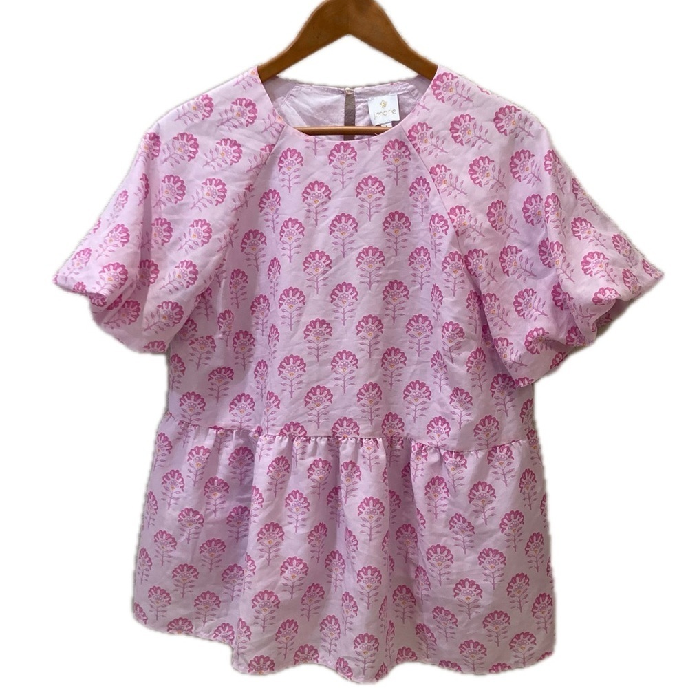 J. Marie short sleeved peplum top. Perfect condition. Pink floral print. Size L